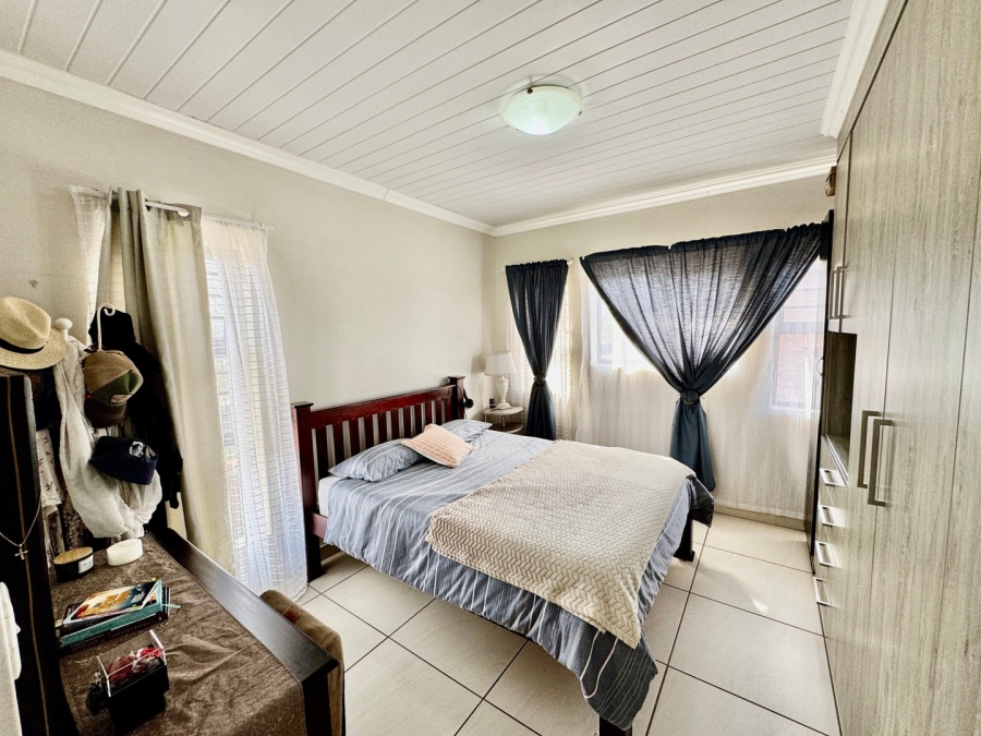 3 Bedroom Property for Sale in Lifestyle Estate North West